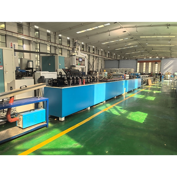 保定中空玻璃铝隔条设备